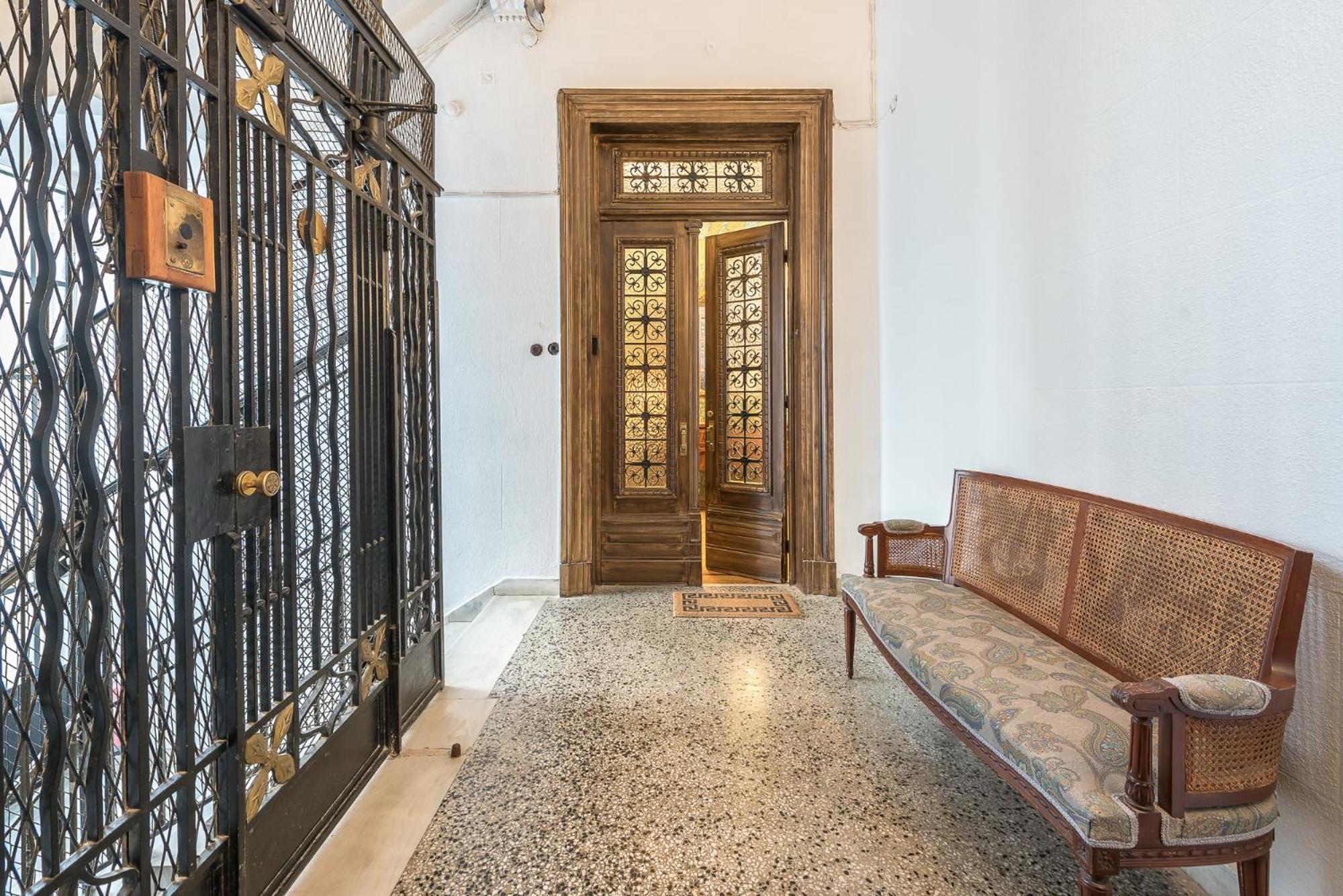 The Rare Luxury Gem Near Syntagma, Kolonaki Square Apartment Athens Exterior photo