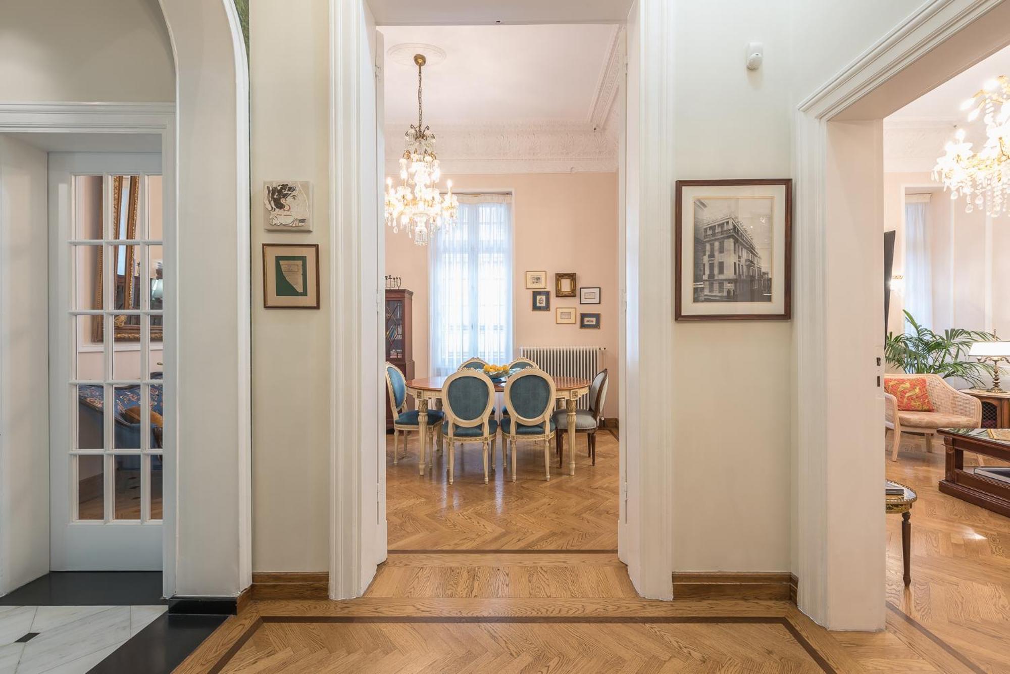 The Rare Luxury Gem Near Syntagma, Kolonaki Square Apartment Athens Exterior photo